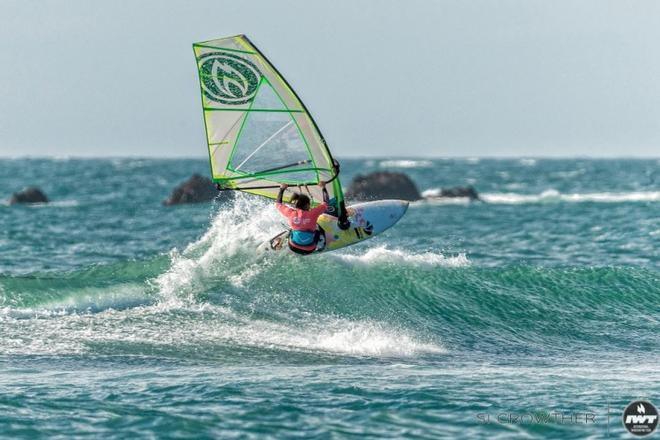 Day 1 – Annamaria Zollet – Matanzas Wave Classic ©  Si Crowther / IWT